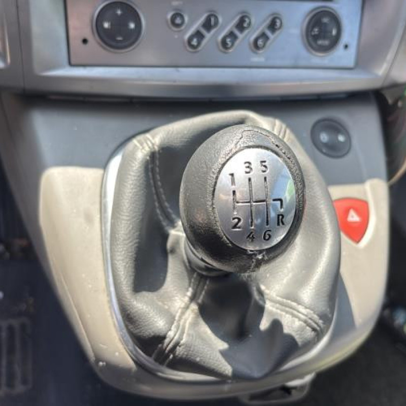 Aile avant droit RENAULT GRAND SCENIC 2 Photo n°20
