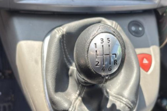 Vitre arriere droit RENAULT GRAND SCENIC 2