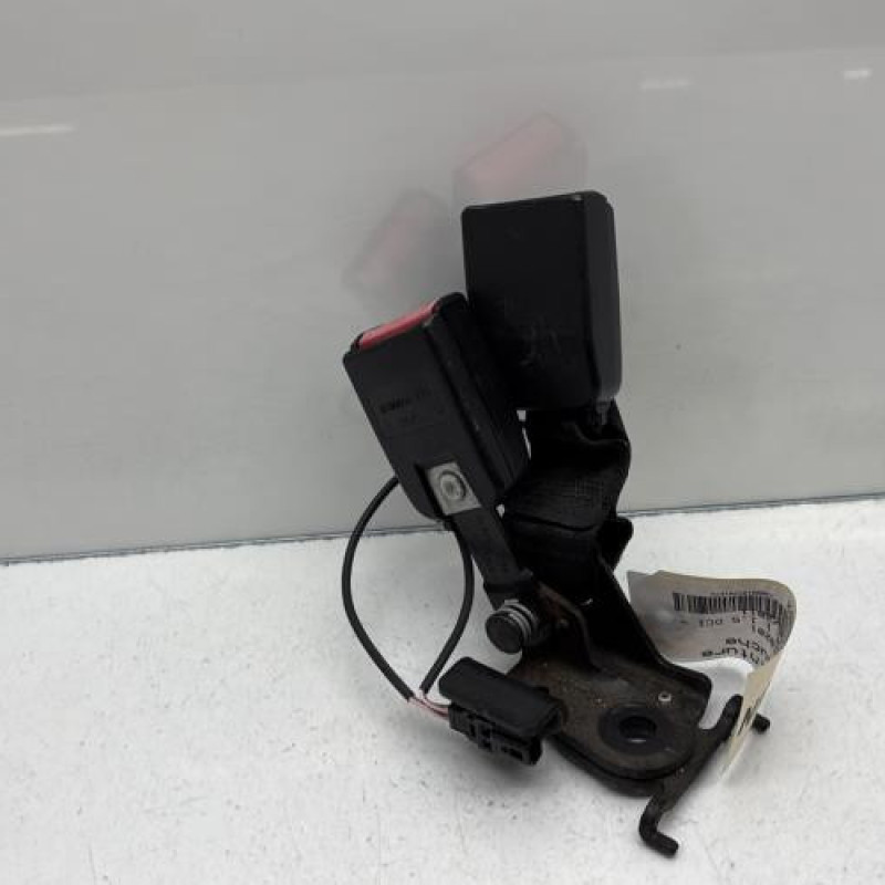 Attache ceinture arriere gauche RENAULT MEGANE 3 Photo n°1