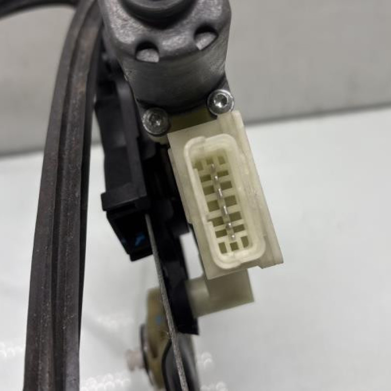 Leve vitre electrique avant gauche CITROEN C4 PICASSO 2 Photo n°7