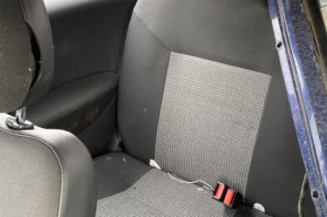 Vitre avant gauche OPEL CORSA C