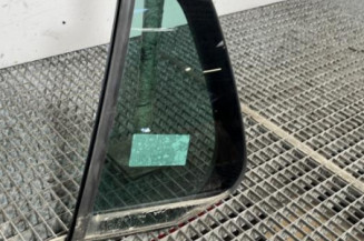 Custode arriere gauche (porte) VOLKSWAGEN GOLF 7