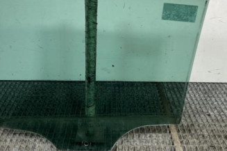 Vitre arriere droit VOLKSWAGEN GOLF 7