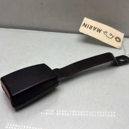 Attache ceinture avant droit VOLKSWAGEN POLO 4 Photo n°1