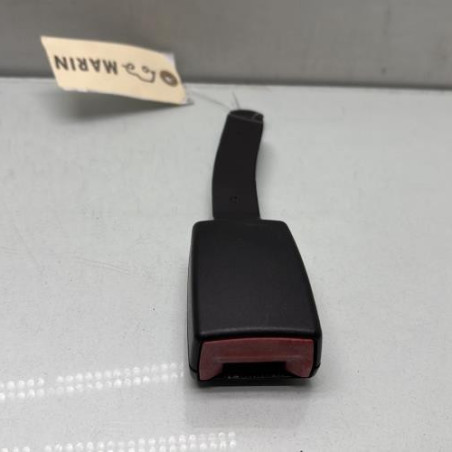 Attache ceinture avant droit VOLKSWAGEN POLO 4