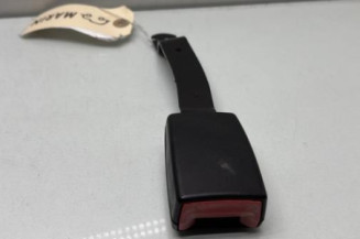 Attache ceinture avant gauche VOLKSWAGEN POLO 4