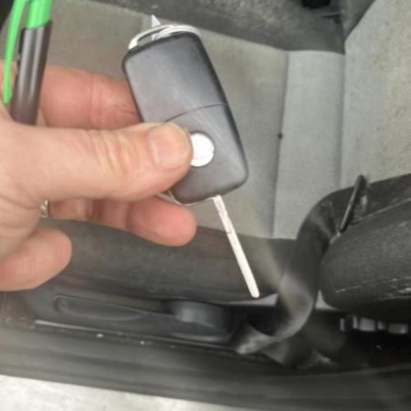 Renfort pare choc arriere (traverse) SKODA FABIA 2 Photo n°18