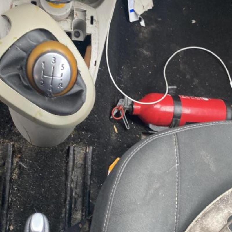 Poignee porte avant droit RENAULT TWINGO 2 Photo n°8