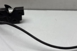 Fermeture de capot VOLKSWAGEN TOURAN 3