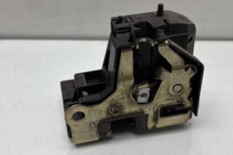 Serrure arriere droit RENAULT SCENIC 1