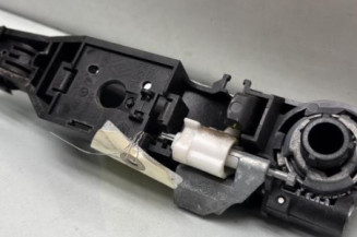 Poignee porte avant droit RENAULT CLIO 3