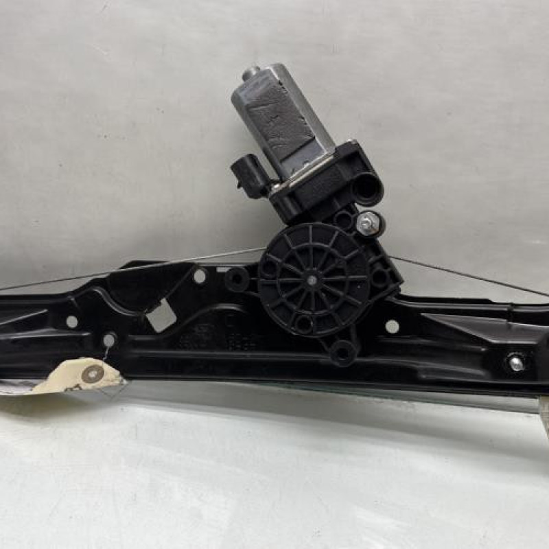 Leve vitre electrique avant droit FORD KA 2 Photo n°4