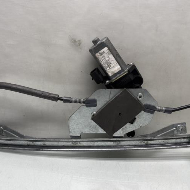 Leve vitre electrique avant gauche FORD KA 2 Photo n°1