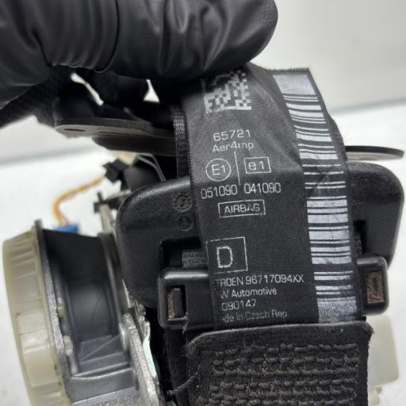 Pretensionneur de ceinture avant droit CITROEN C3 2 Photo n°4