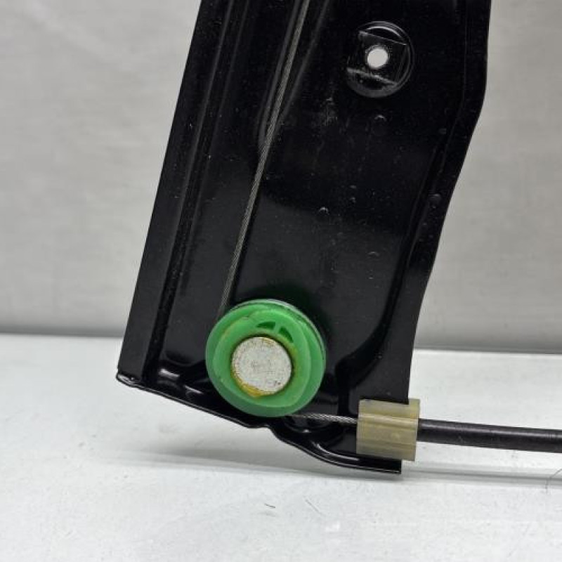Leve vitre electrique avant gauche FORD FOCUS 3 Photo n°4