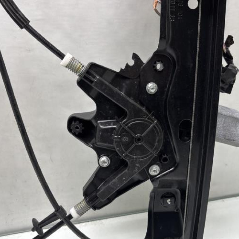 Leve vitre electrique avant gauche FORD FOCUS 3 Photo n°6