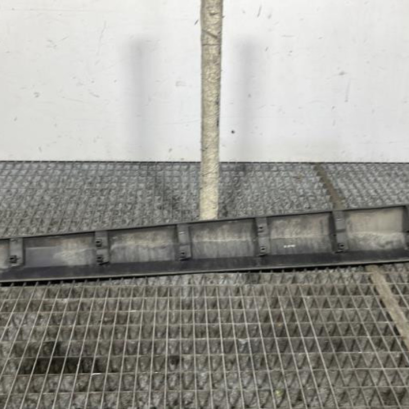 Baguette de porte avant gauche RENAULT MEGANE 3 Photo n°4