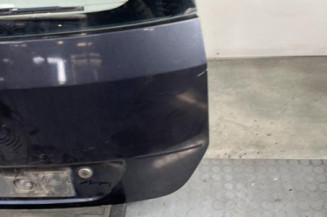 Malle/Hayon arriere FORD FUSION