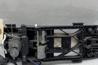 Poignee porte avant gauche VOLKSWAGEN SCIROCCO 3