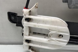 Leve vitre electrique arriere gauche FORD MONDEO 3