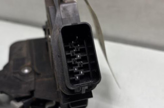 Serrure arriere droit FORD MONDEO 3