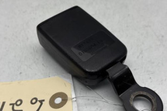 Attache ceinture arriere gauche RENAULT TWINGO 1