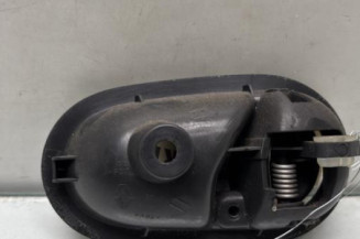 Poignee interieur avant gauche DACIA SANDERO 2
