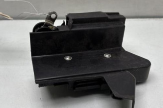 Serrure arriere droit DACIA SANDERO 2