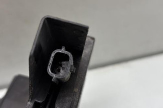 Serrure avant droit DACIA SANDERO 2