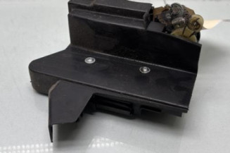 Serrure avant gauche DACIA SANDERO 2