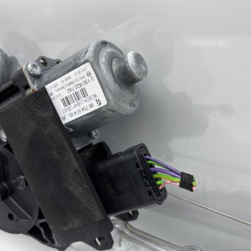 Leve vitre electrique avant gauche PEUGEOT 308 1 Photo n°5