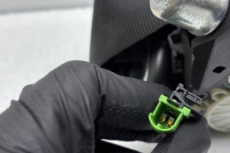 Pretensionneur de ceinture avant droit SKODA FABIA 2