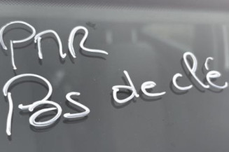 Feu arriere stop central SKODA FABIA 2