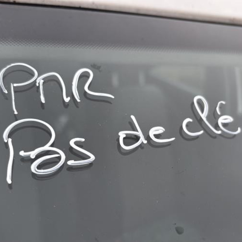 Feu arriere stop central SKODA FABIA 2 Photo n°20