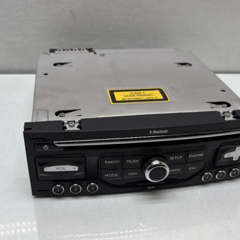 Autoradio d'origine PEUGEOT 5008 1 Photo n°1