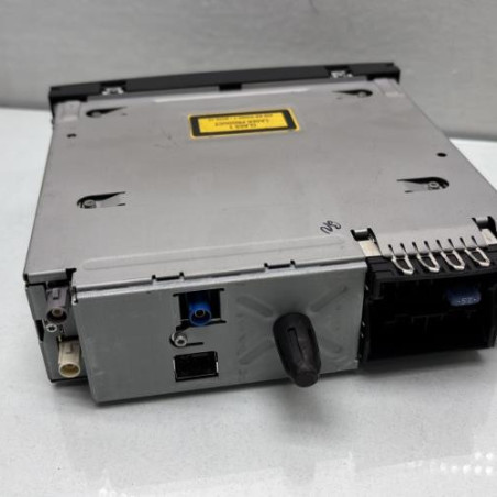 Autoradio d'origine PEUGEOT 5008 1
