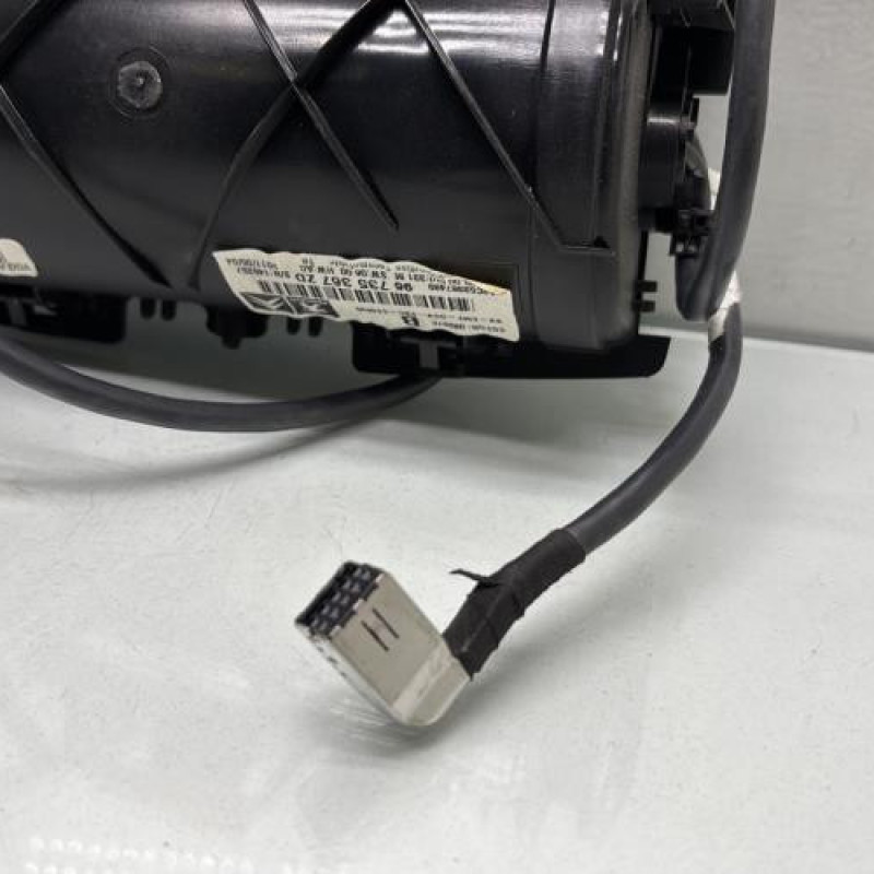 Ecran GPS PEUGEOT 5008 1 Photo n°4