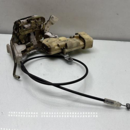 Serrure avant gauche TOYOTA YARIS 1
