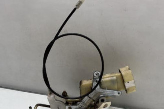Serrure avant gauche TOYOTA YARIS 1