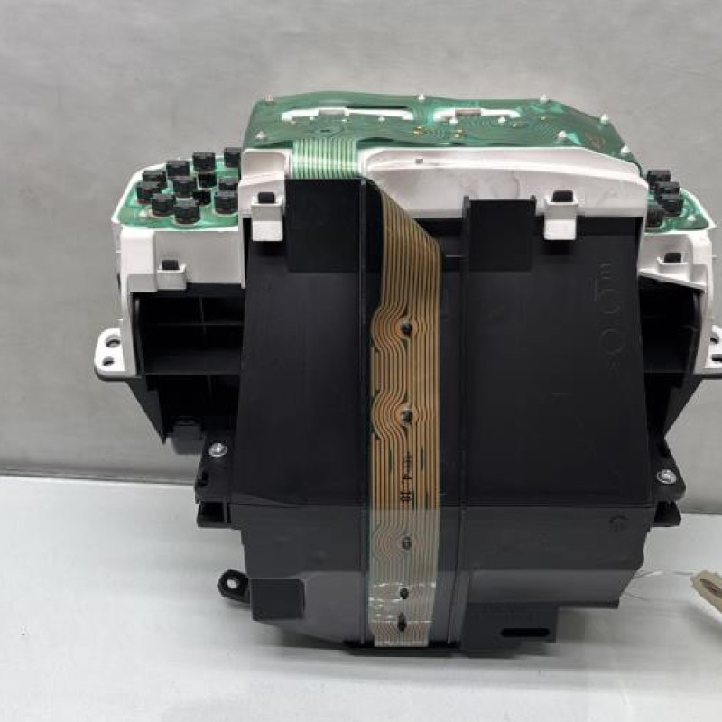 Compteur TOYOTA YARIS 1 Photo n°3