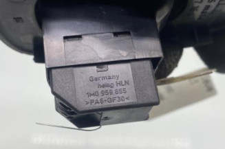 Interrupteur de leve vitre avant droit SEAT LEON 1
