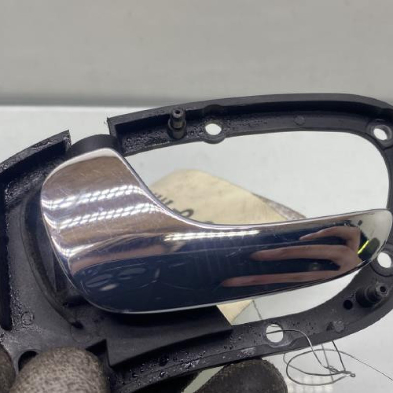 Poignee interieur arriere gauche SEAT LEON 1 Photo n°4