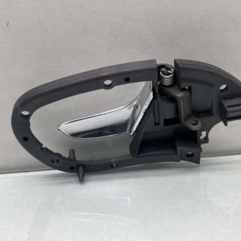 Poignee interieur avant gauche SEAT LEON 1 Photo n°2