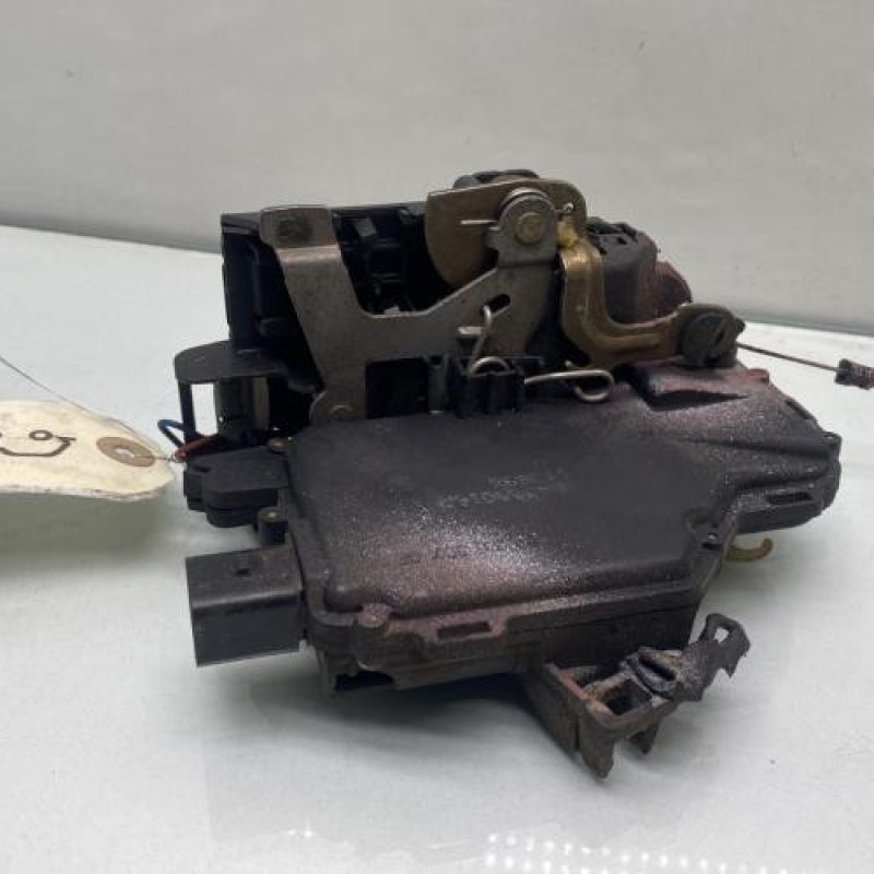 Serrure arriere droit SEAT LEON 1 Photo n°2