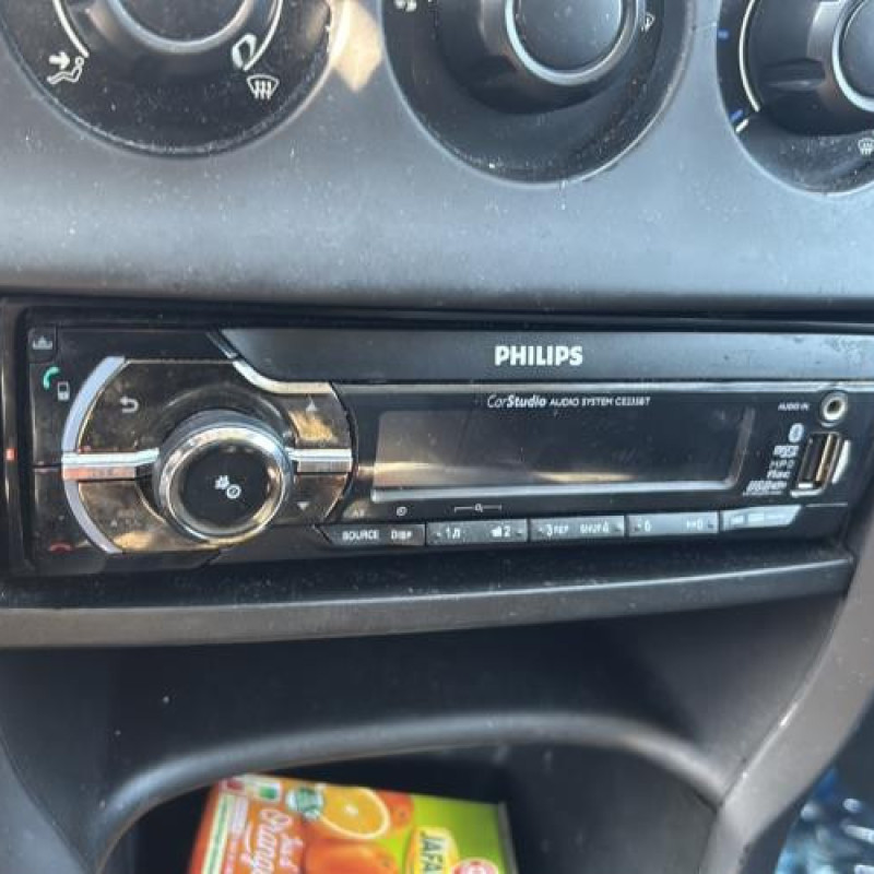 Attache ceinture avant gauche CITROEN C3 2 Photo n°20