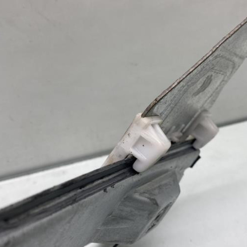 Leve vitre electrique avant gauche CITROEN C3 2 Photo n°5