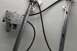 Leve vitre electrique avant gauche CITROEN XSARA PICASSO Photo n°1