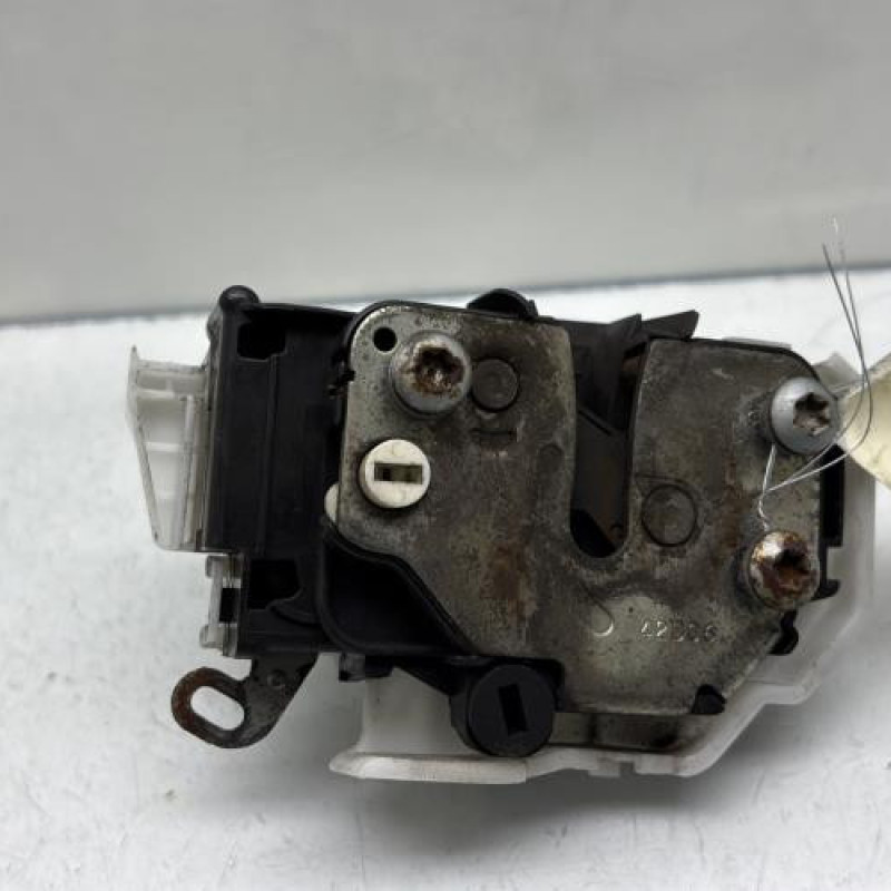 Serrure arriere droit ALFA ROMEO 159 Photo n°4
