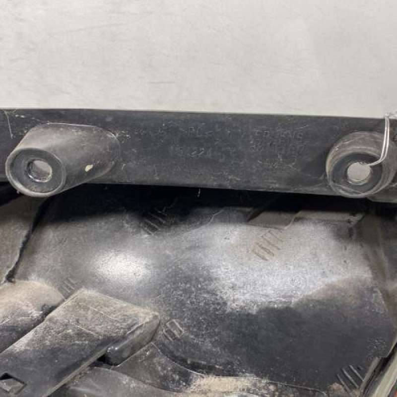 Feu arriere principal droit (feux) RENAULT GRAND SCENIC 2 Photo n°4