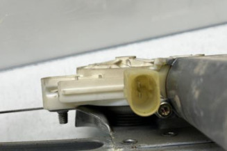 Leve vitre electrique avant droit MERCEDES CLASSE A 168